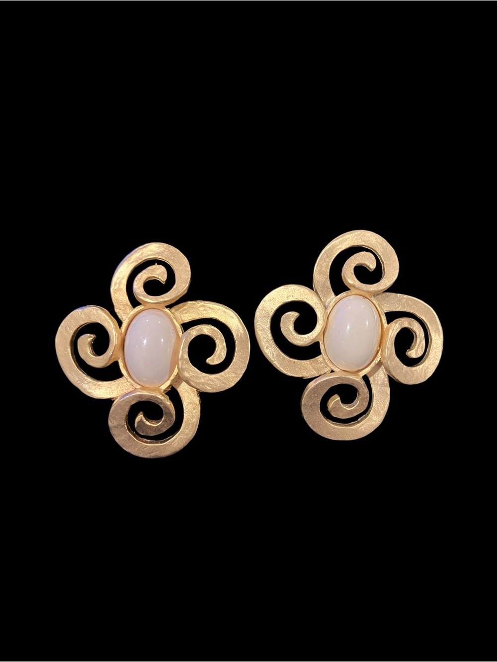 Vintage Gold Tone Spiral Flower White Cabochon Statement Earrings Clip no mark